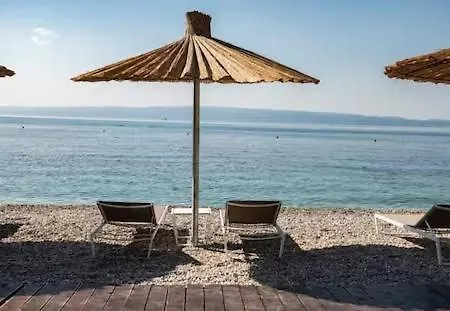 Seaside Haven * Split